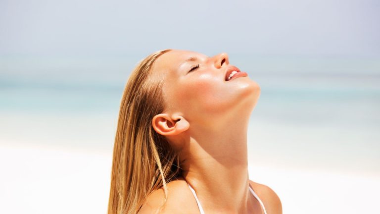 ¿PUEDO HACERME UN PEELING FACIAL EN VERANO